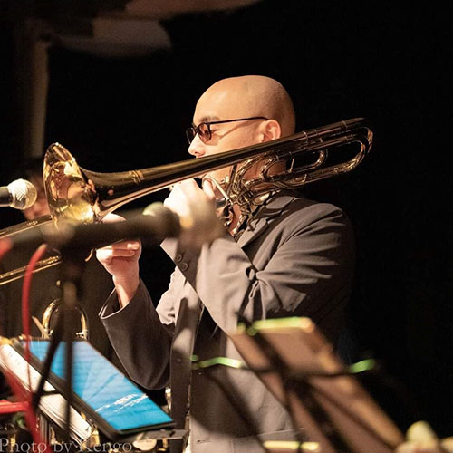 アーティスト写真